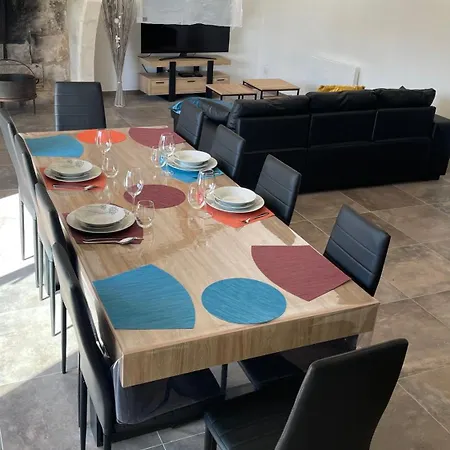 Holiday home Colas Breton *